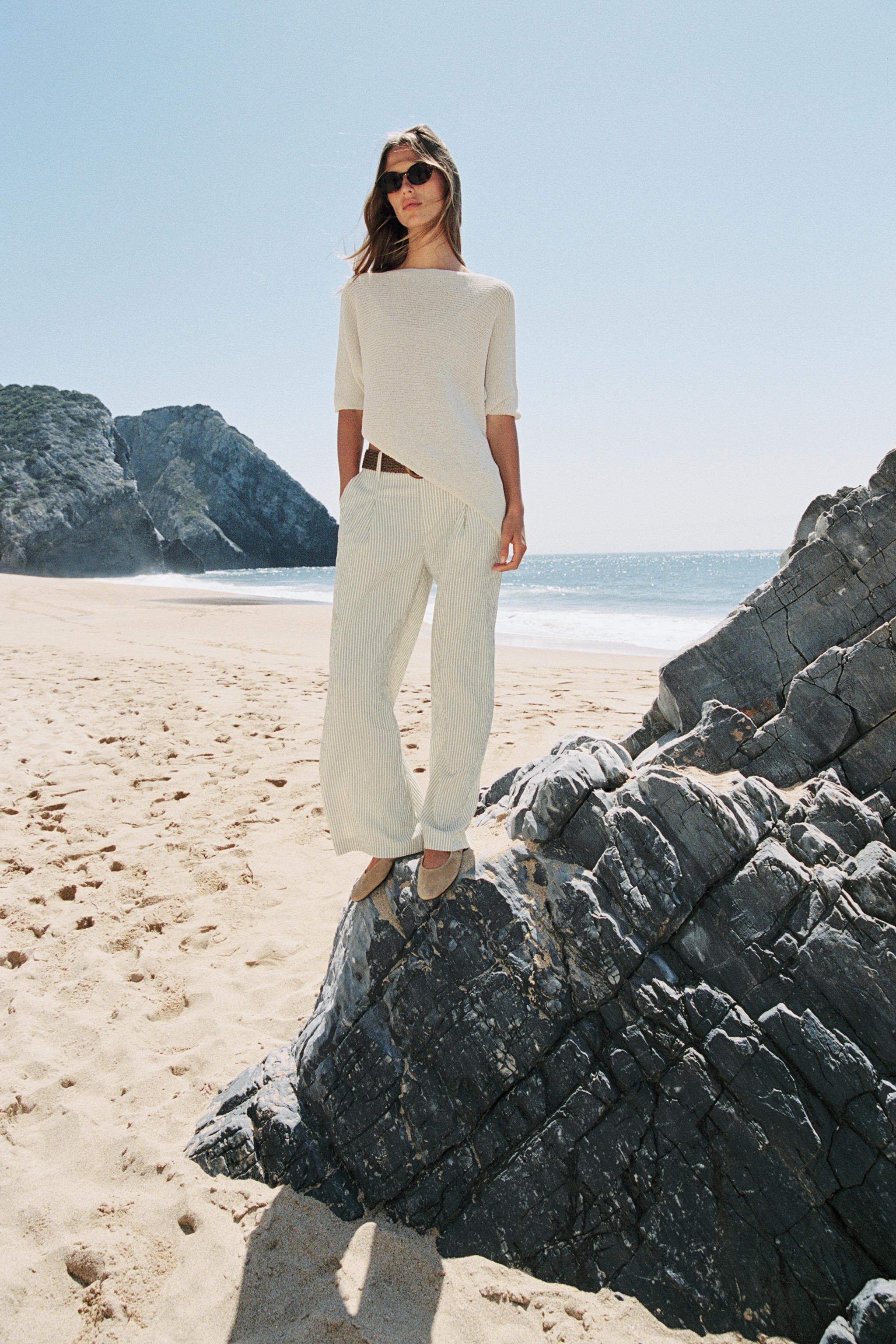 WIDE STRIPED BELTED PANTS